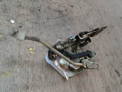 SUZUKI ALTO 02-09 Jobb hátsó ajtó zárszerkezet mechanikus