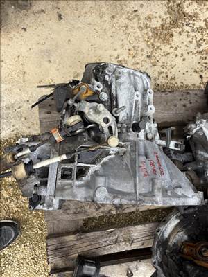 Peugeot 407 20mb02 2.0hdi manuális váltó 