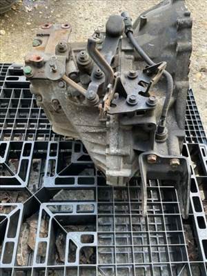 Kia Magentis MG váltó CRDI 4300024340-BON