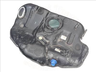 Opel Insignia A/2 2013-2017 - üzemanyag tartály, műszer és szivattyú nélkül, DIESEL, 2WD