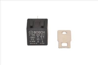 BOSCH 0 986 AH0 611 - relé FENDT MASERATI NEW HOLLAND OPEL