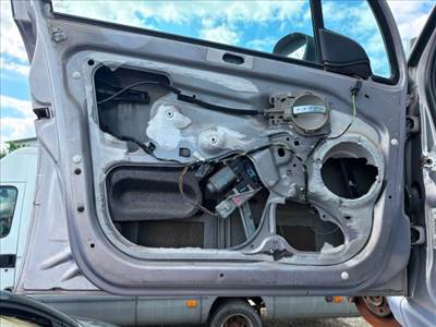 Citroën C3 I Bal első Ajtózár *165597*