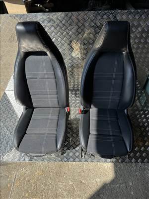 Mercedes CLA 220 C177 Ülés Garnitura 