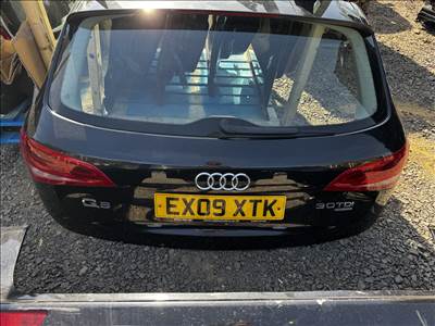 Audi Q5 (8R) csomagtérajtó