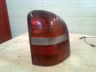 FORD MONDEO 96-00 Jobb hátsó lámpa