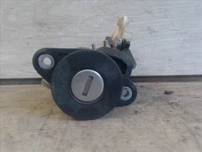 OPEL ASTRA F 94-02 Csomagtérajtó dugózár