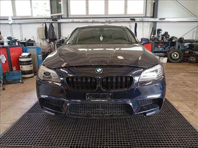 BMW 5 (F10, F18) 523 i - Bontódik!