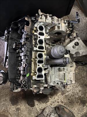 BMW N47D20C fűzött blokk + hengerfej 