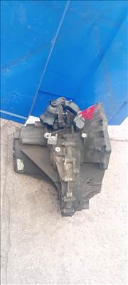 Ford Focus Mk3 1.6 TDCi váltó  av6r7002kj