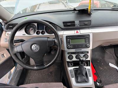 Volkswagen Passat B6 Rádió / CD *164208*