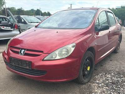 Peugeot 307 Bal első Sárvédő *167568*