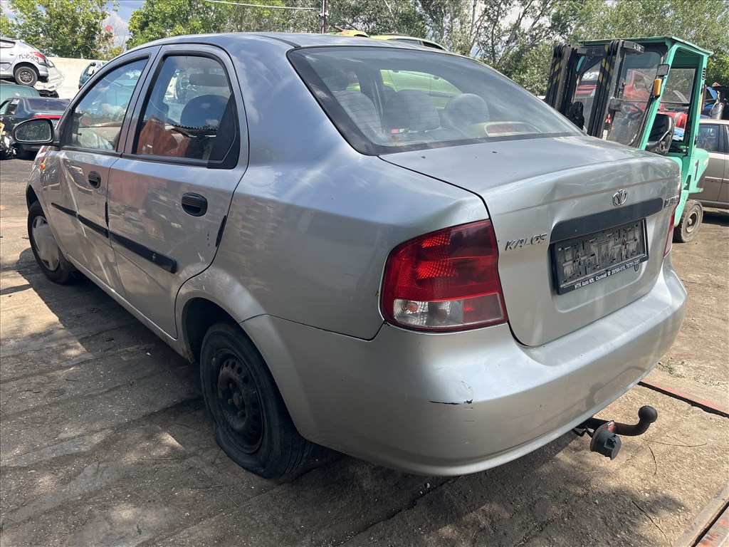 Daewoo Kalos1.4i  bontott alkatrészei 2. kép