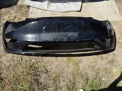 Tesla Model Y Első lökhárító NEM RADAROS.