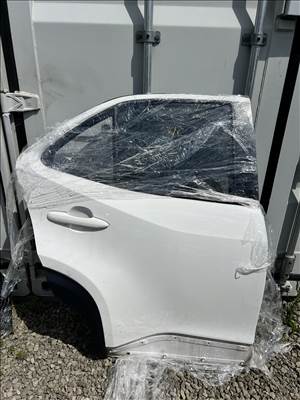 Toyota Yaris Cross (XP210) Ajtó