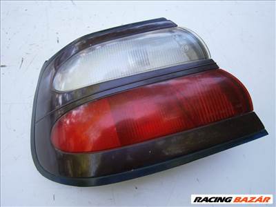 Nissan Almera I N15 bal hátsó lámpa + foglalat