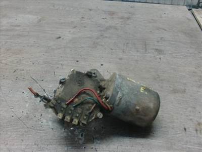 TRABANT 1,1 Ablaktörlő motor első