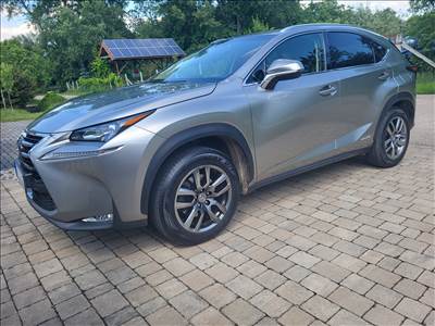 Eladó Lexus NX 300h (2494 cm³, 197 PS)
