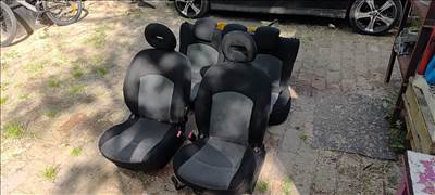 Peugeot 206 4 ajtós ülés szett 