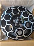  5x114.3 lyukosztású 7JJ 17" új Silverline alufelni
