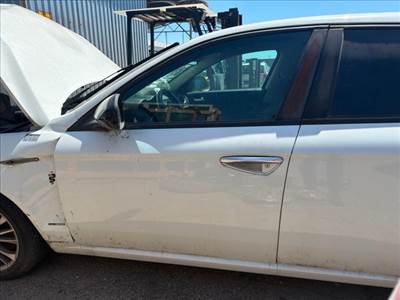 Alfa Romeo 159 Bal első Ajtó (Részeivel) *164412*