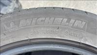  235/4517" használt Michelin nyári gumi garnitúra
