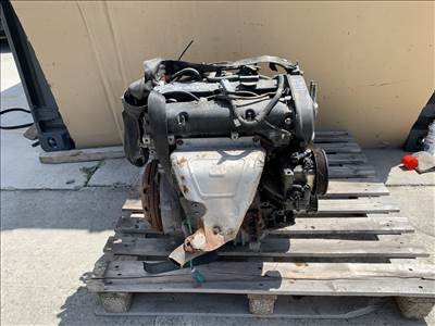Ford FYDB 1.6 16v 101le fűzött blokk hengerfejjel 