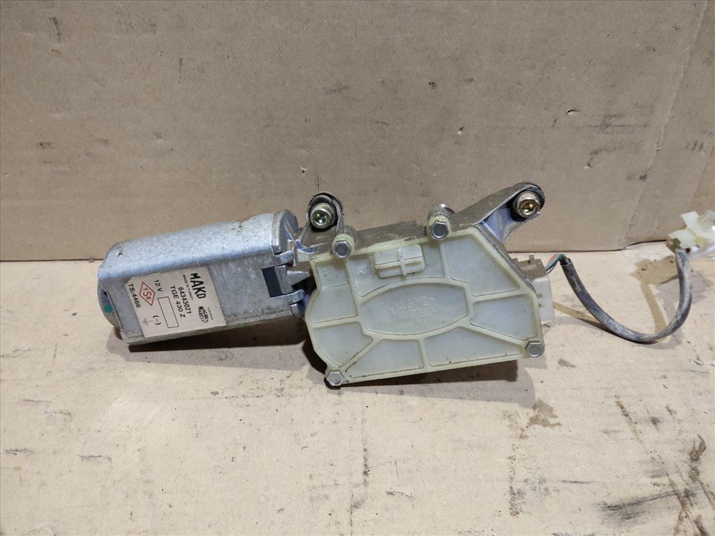 Fiat Doblo 2000-2009 hátsó ablaktörlő motor, felnyíló ajtós kivitelhez 64343021 2. kép