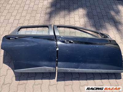 Hyundai Bayon(2021-től) Jobb oldali ajtók
