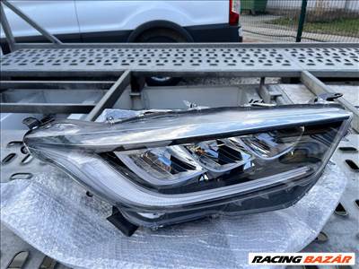 Toyota Yaris (XP210) jobb oldali LED fényszóró 0036181k08eu