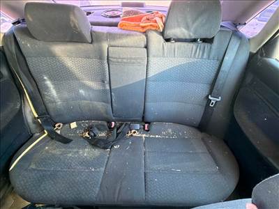 Audi A4 (B5 - 8D) Hátsó Ülés *166259*