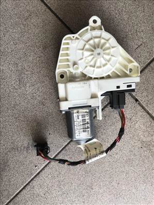 Skoda Superb II 3T bal hátsó ablakemelő motor 8K0959811
