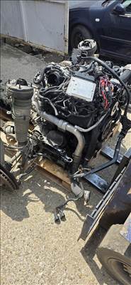 Audi A6 (C7 - 4G) 3.0 TDI quattro Motor  cgqb0000 059100100