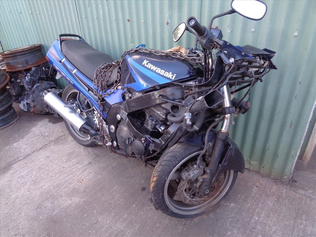 Kawasaki ZX 2. kép