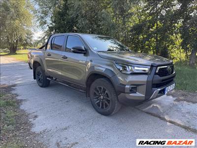 TOYOTA HILUX 2.8 4x4 INVINCIBLE AUTOMATA/ÁFÁS/GARANCIÁLIS/1TULAJDONOSTÓL/MAGYAR/JBL/ÜLÉSFŰTÉS