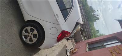 Kia Picanto (TA) Bal hátsó ajtó