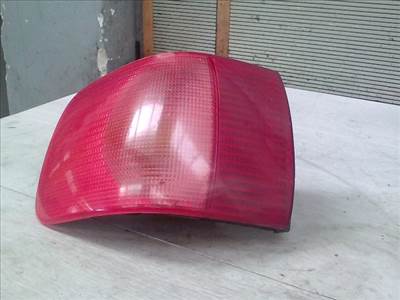 AUDI 80 91-94 Bal hátsó lámpa