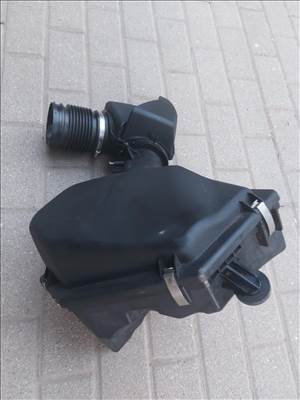 BMW 3-as, F30lci, F31lci, 320i, 330i, 330e, 4-es, F32, F33, F36, 420i, 430i, B48 légszűrőház  13718601677