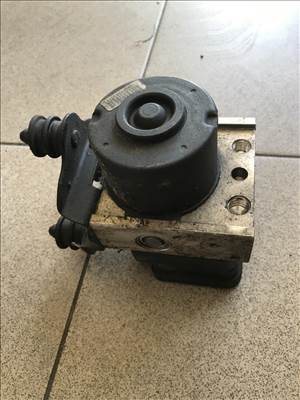 Volkswagen Golf V 1.6 8V BGU ABS kocka 1K0907379P