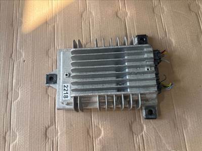 Opel Mokka bose erősítő 11137 95352218