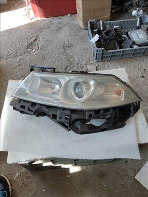 Renault Mégane II Bal fényszóró  8200412741