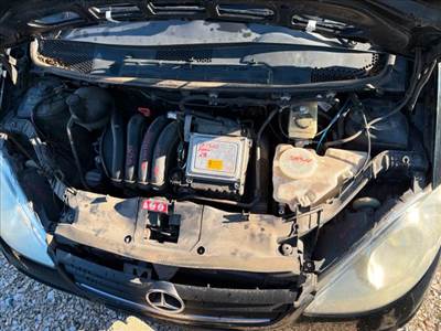Mercedes A 150 W169 ABS Kocka *155246*
