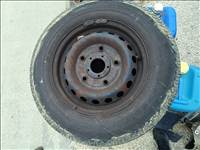  15" használt lemezfelni, rajta 215/65 újszerű Continental gumi 