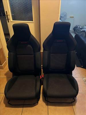 Suzuki swift sport ülés szett 