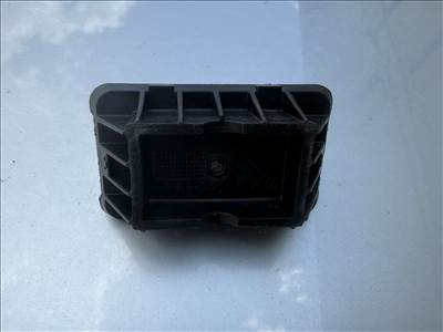 BMW 5-ös sorozat, BMW 3-as sorozat, BMW 7-es sorozat, BMW X3, BMW X5 Emelő bak 51711065919