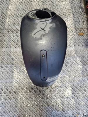 Vespa Gts  első sárvédő