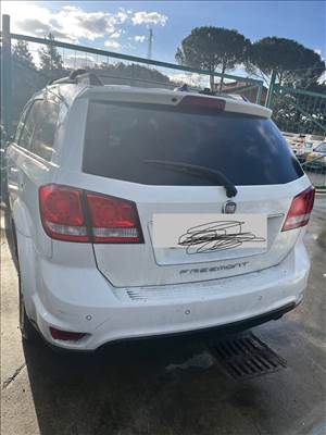 Fiat Freemont bontott alkatrészei