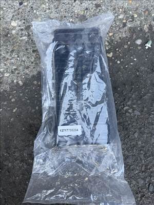 BMW 1-es sorozat, BMW 3-as sorozat, BMW 5-ös sorozat, BMW X1, BMW X3 levegőszűrő betét  13717795284