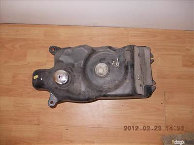 Yamaha Xmax 250 tank