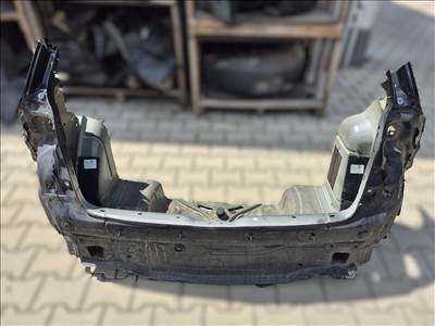 Volkswagen Golf VI hátfal (fekete) (36509)