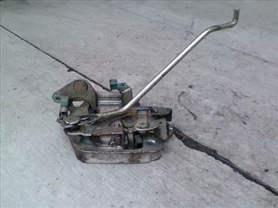 SUZUKI ALTO 02-09 Jobb első ajtó zárszerkezet mechanikus